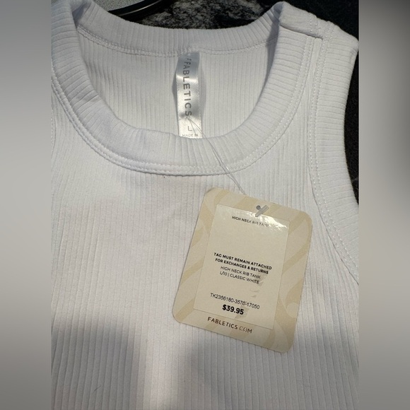 Fabletics NWT ribbed tank L - Picture 7 of 7